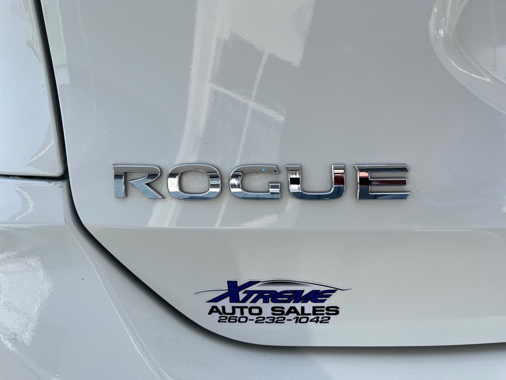 2020 Nissan Rogue Image 34