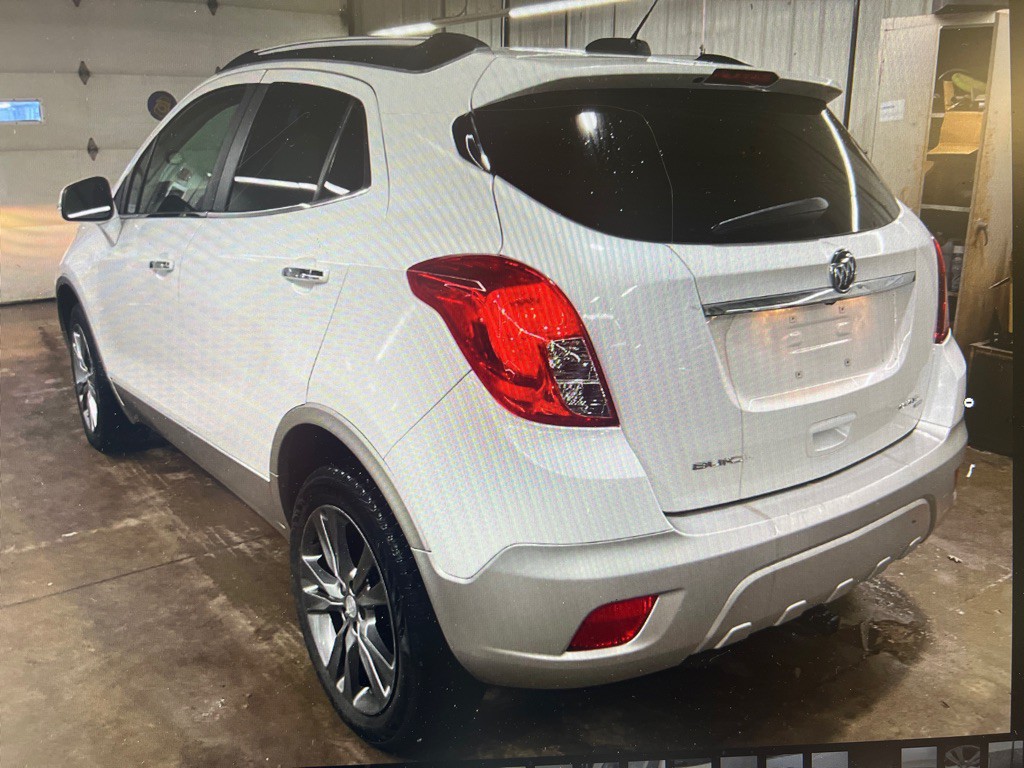 2016 Buick Enclave Image 2