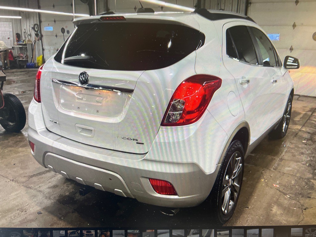 2016 Buick Enclave Image 3