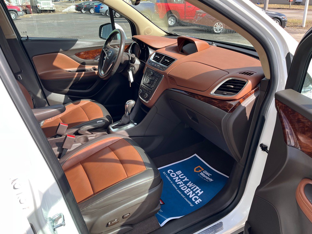 2016 Buick Enclave Image 16