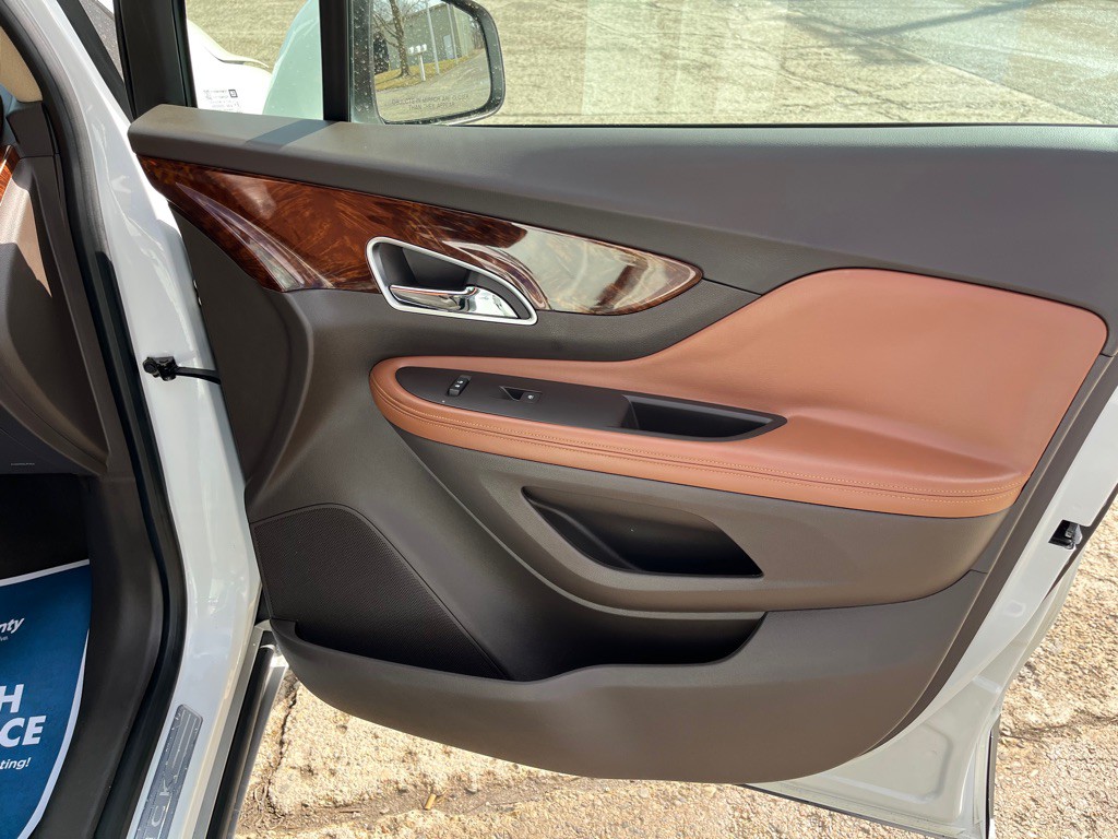 2016 Buick Enclave Image 17