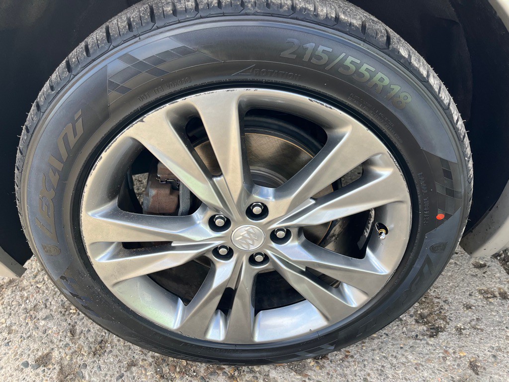 2016 Buick Enclave Image 21