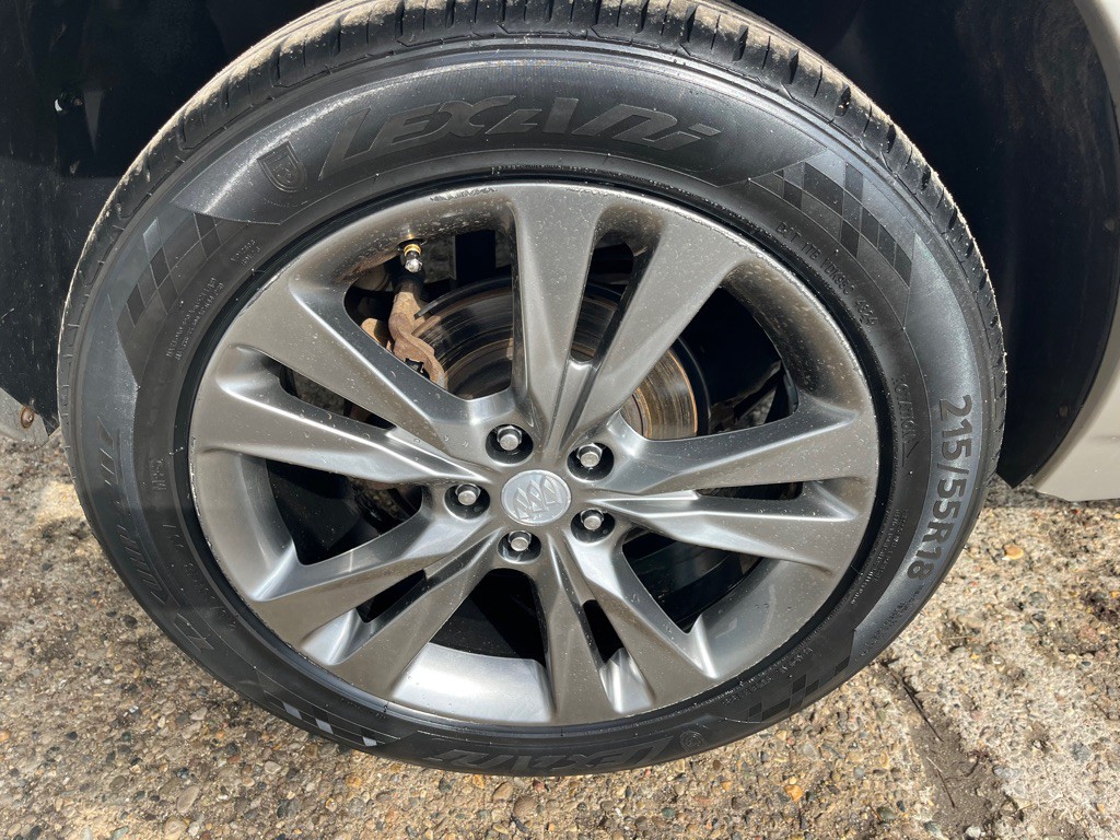 2016 Buick Enclave Image 23