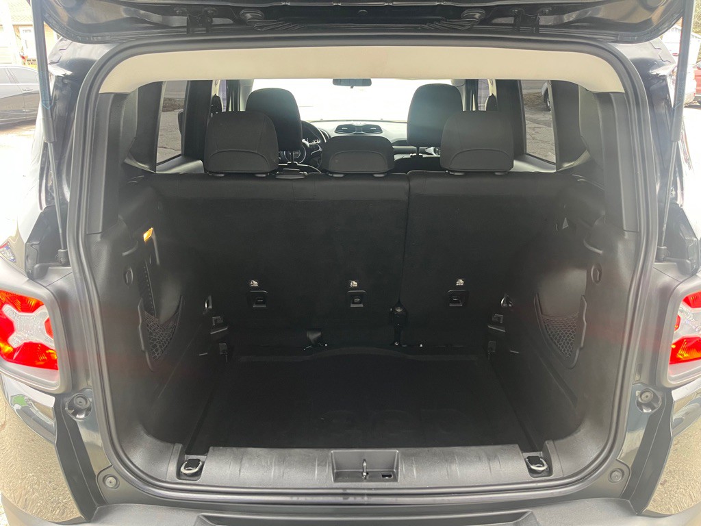 2018 Jeep Renegade Image 15