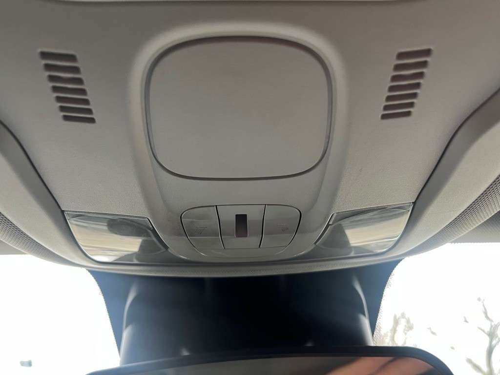 2018 Jeep Renegade Image 39