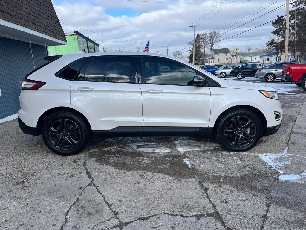 2018 Ford Edge Image 8