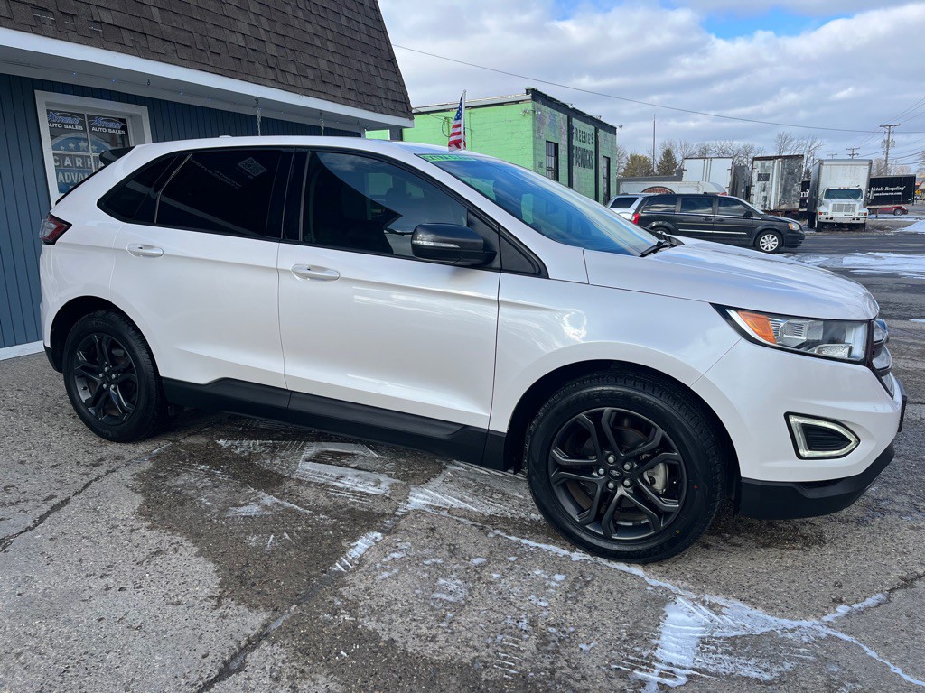 2018 Ford Edge Image 9
