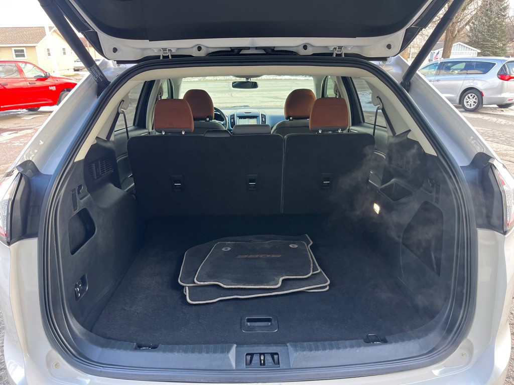 2018 Ford Edge Image 15