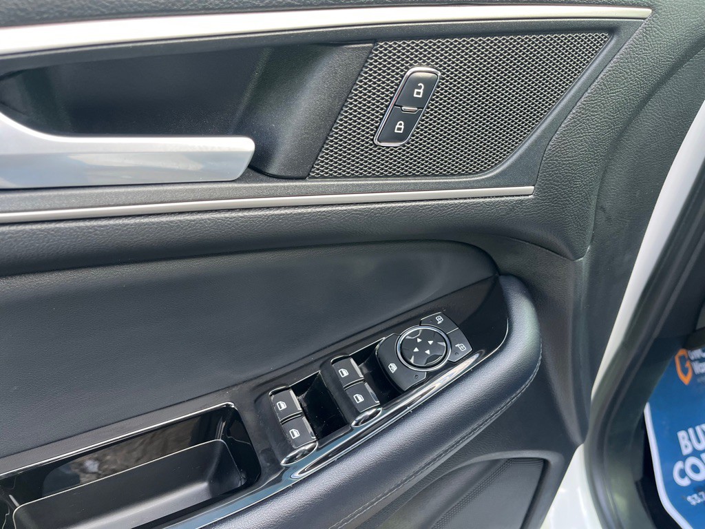 2018 Ford Edge Image 30