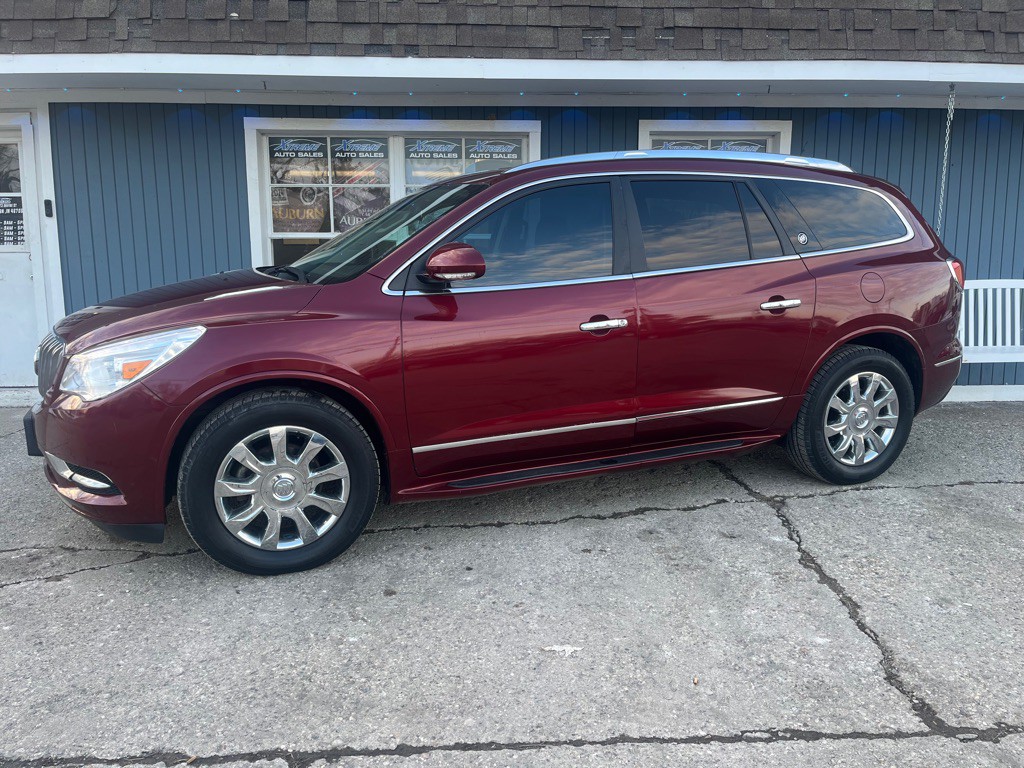 2017 Buick Enclave Image 2