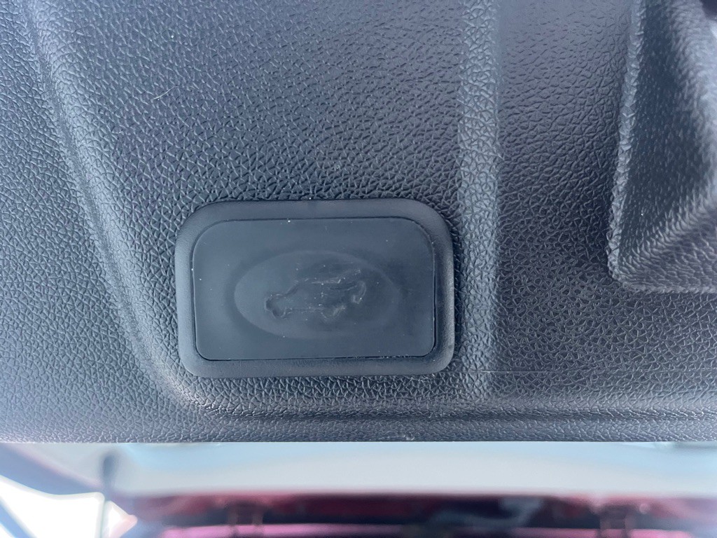 2017 Buick Enclave Image 16