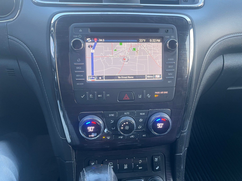 2017 Buick Enclave Image 36