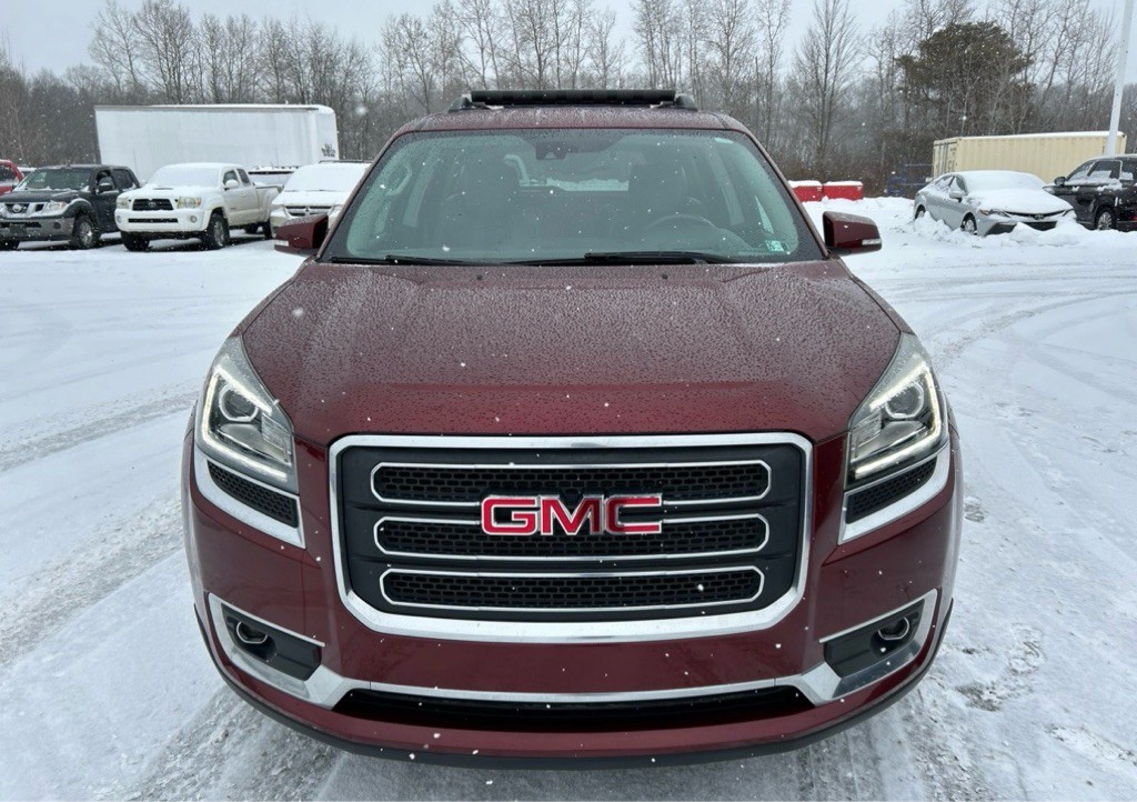2017 GMC Acadia Image 2