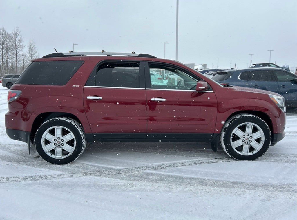 2017 GMC Acadia Image 3