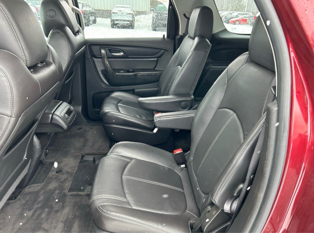 2017 GMC Acadia Image 5