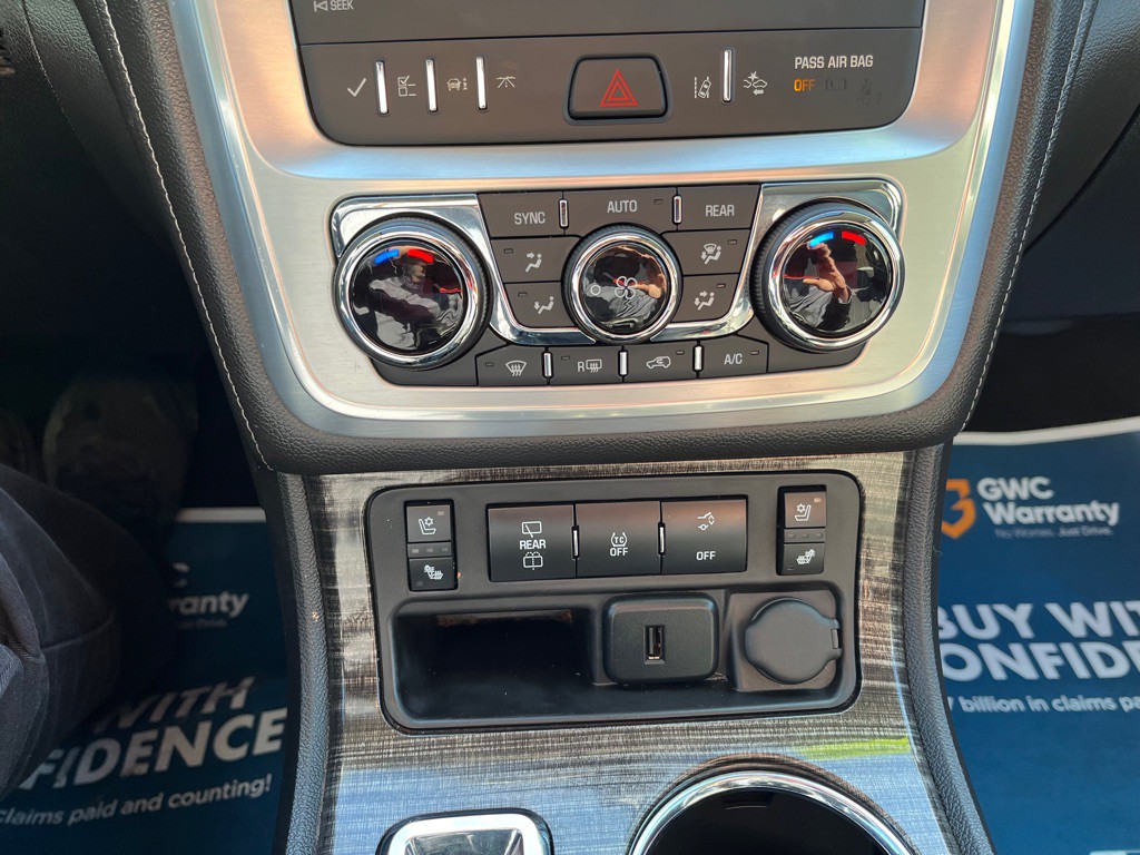 2017 GMC Acadia Image 42