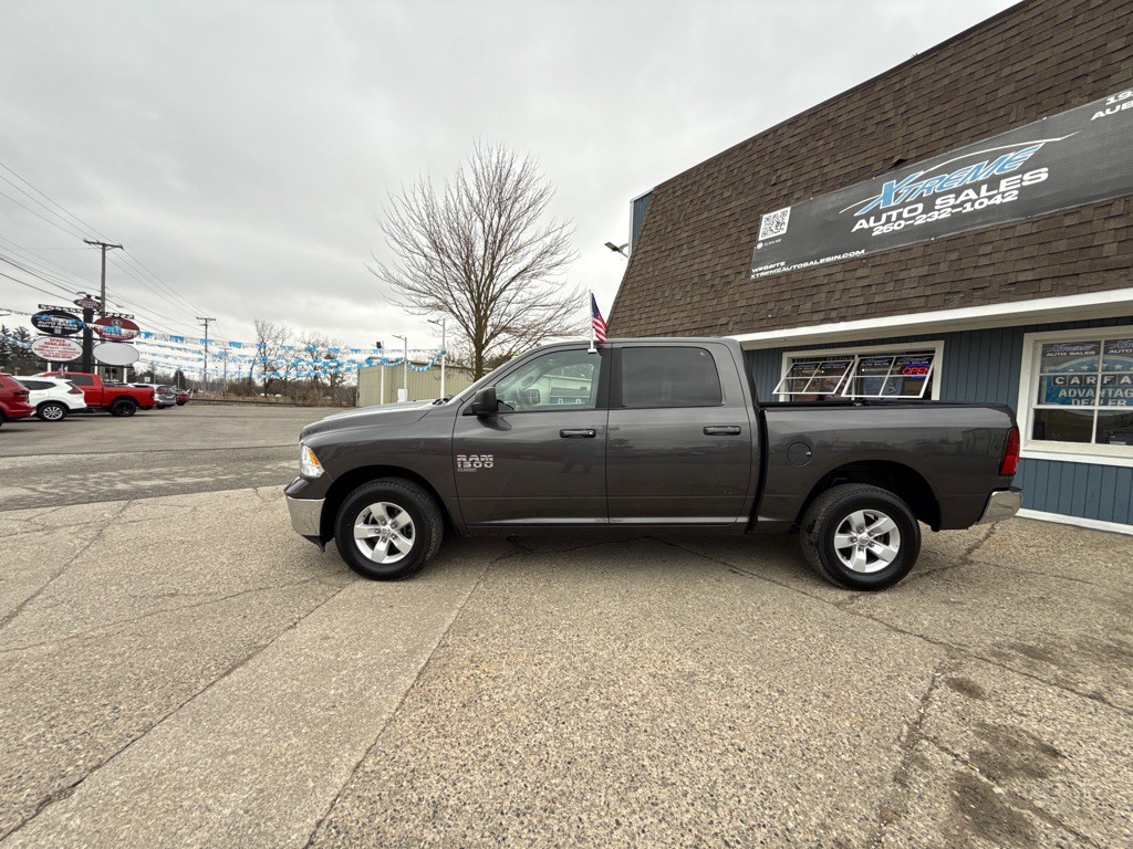 2021 RAM 1500 Image 2