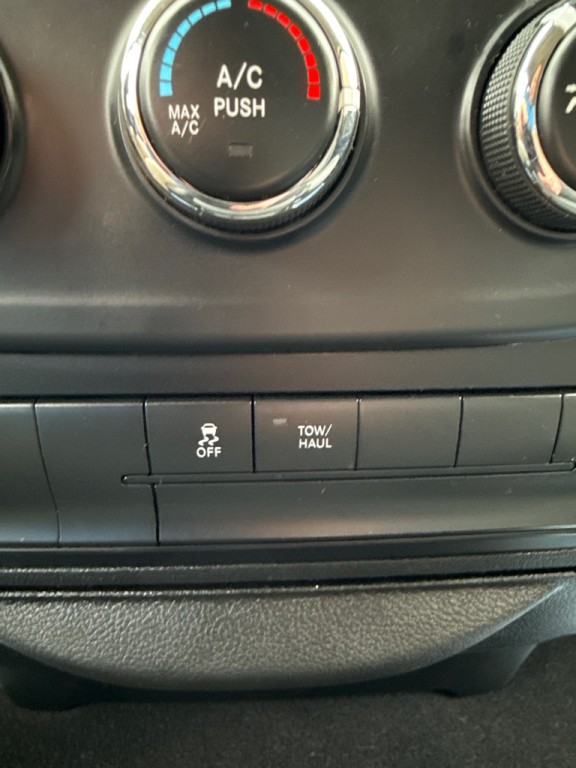 2021 RAM 1500 Image 21
