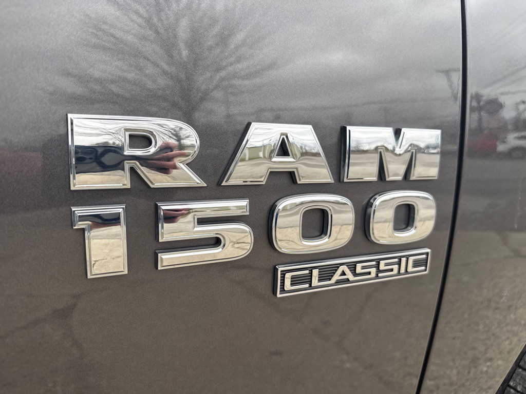 2021 RAM 1500 Image 35