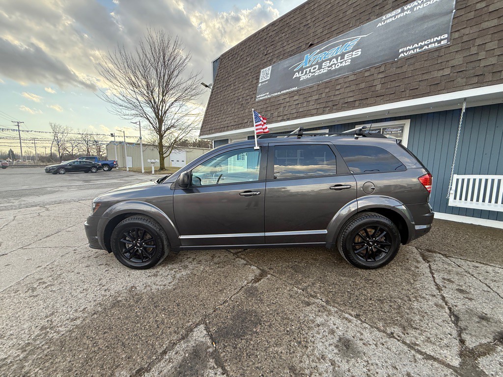 2020 Dodge Journey Image 2