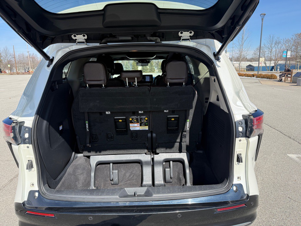 2021 Toyota Sienna Image 12