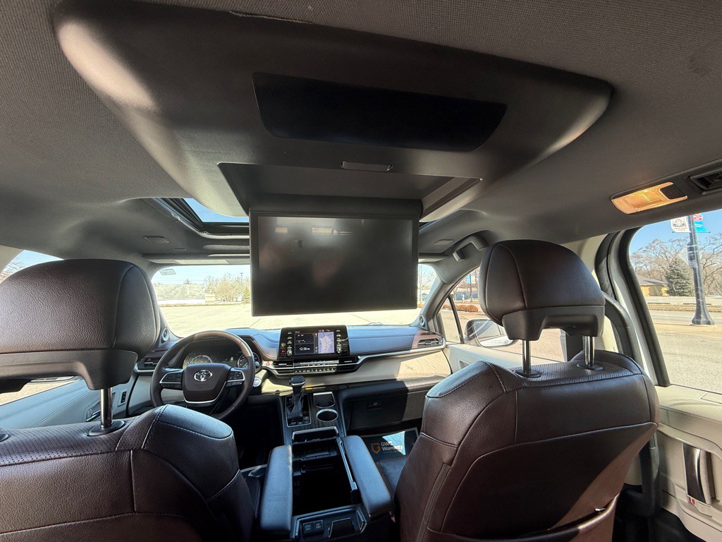 2021 Toyota Sienna Image 19