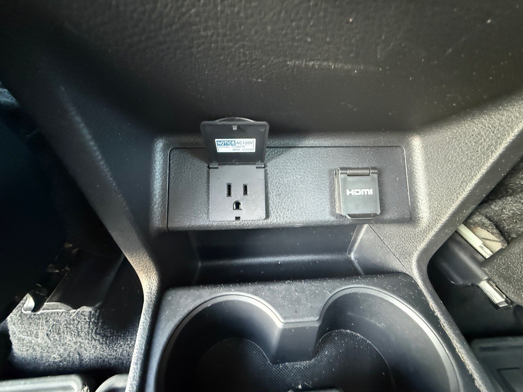 2021 Toyota Sienna Image 23