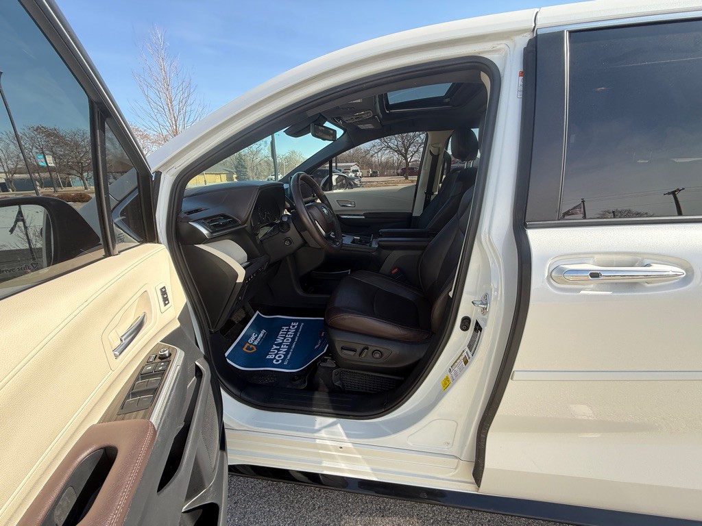 2021 Toyota Sienna Image 27