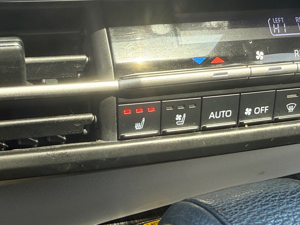 2021 Toyota Sienna Image 36