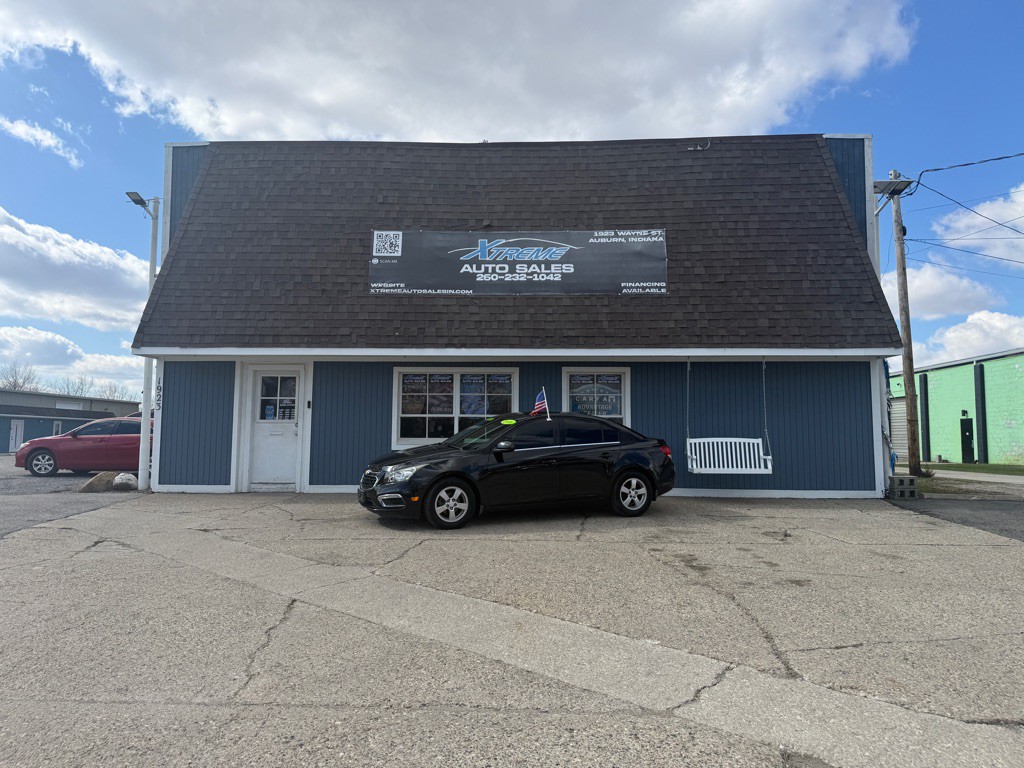 2016 Chevrolet Cruze Image 2