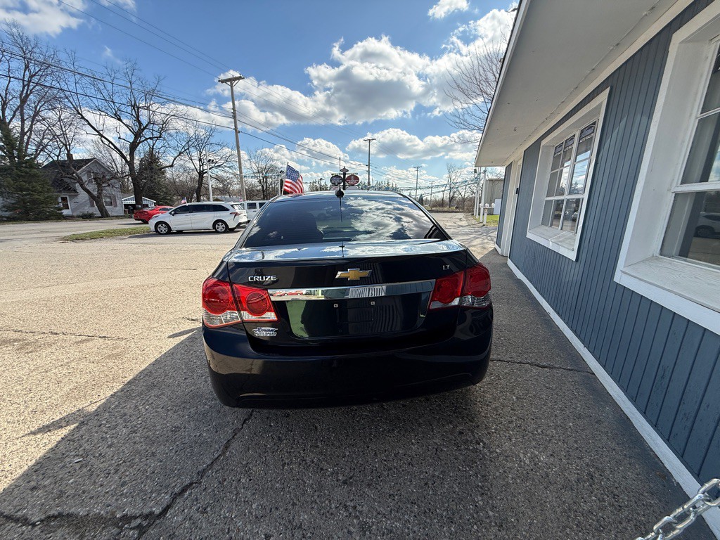 2016 Chevrolet Cruze Image 8