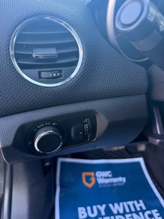 2016 Chevrolet Cruze Image 16