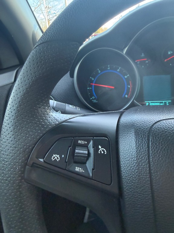 2016 Chevrolet Cruze Image 20