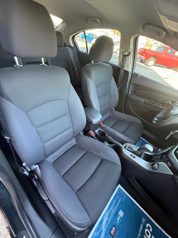 2016 Chevrolet Cruze Image 35