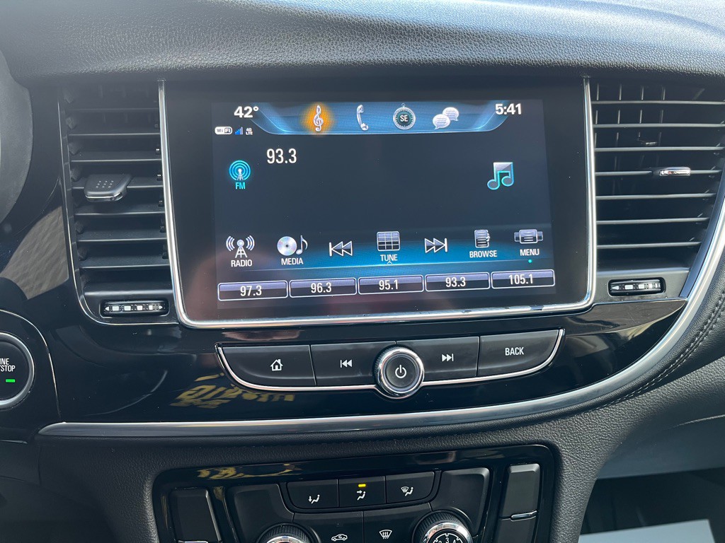 2020 Buick Enclave Image 36