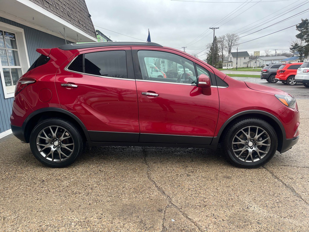 2018 Buick Enclave Image 9
