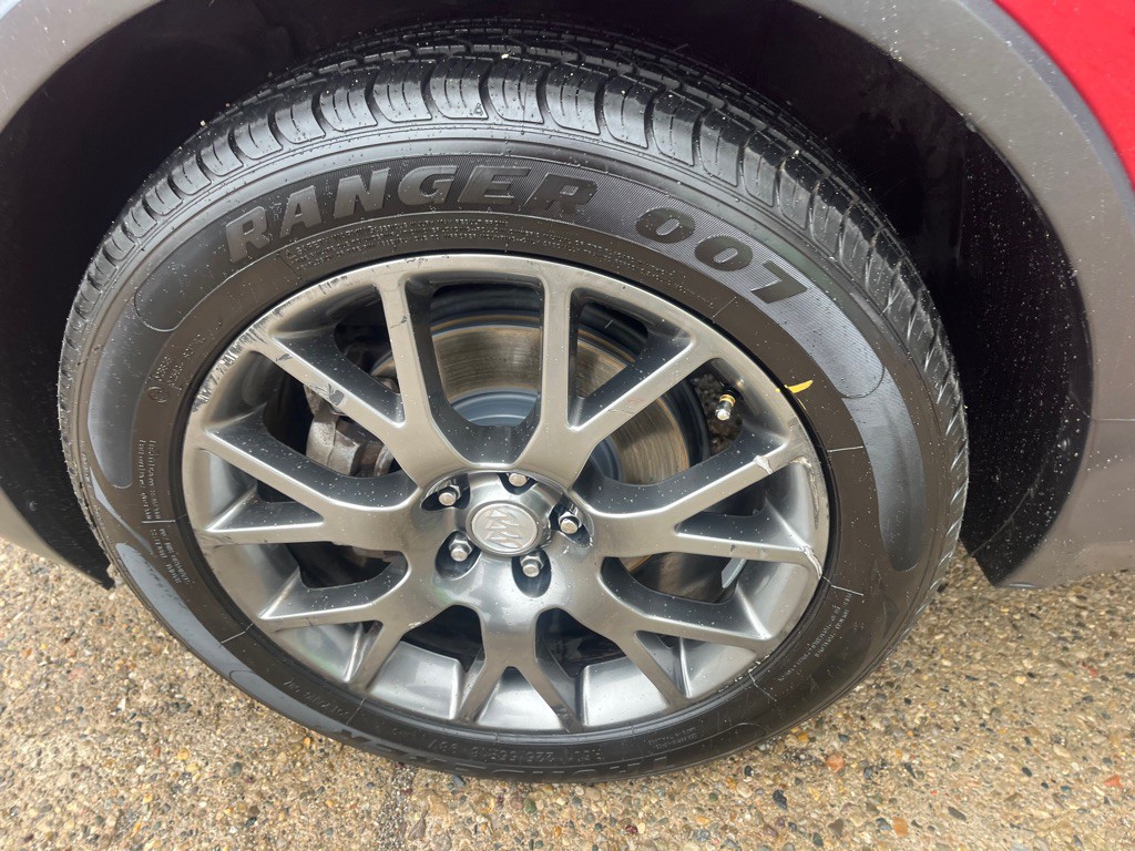 2018 Buick Enclave Image 25