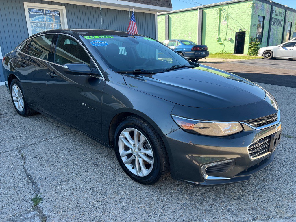 2017 Chevrolet Malibu Image 10