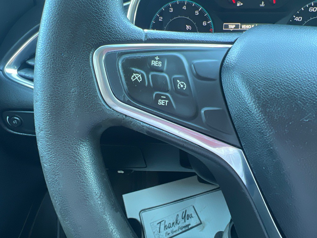 2017 Chevrolet Malibu Image 28