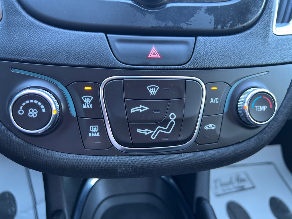 2017 Chevrolet Malibu Image 33