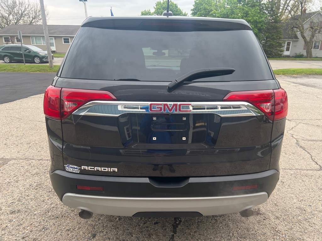 2018 GMC Acadia Image 7