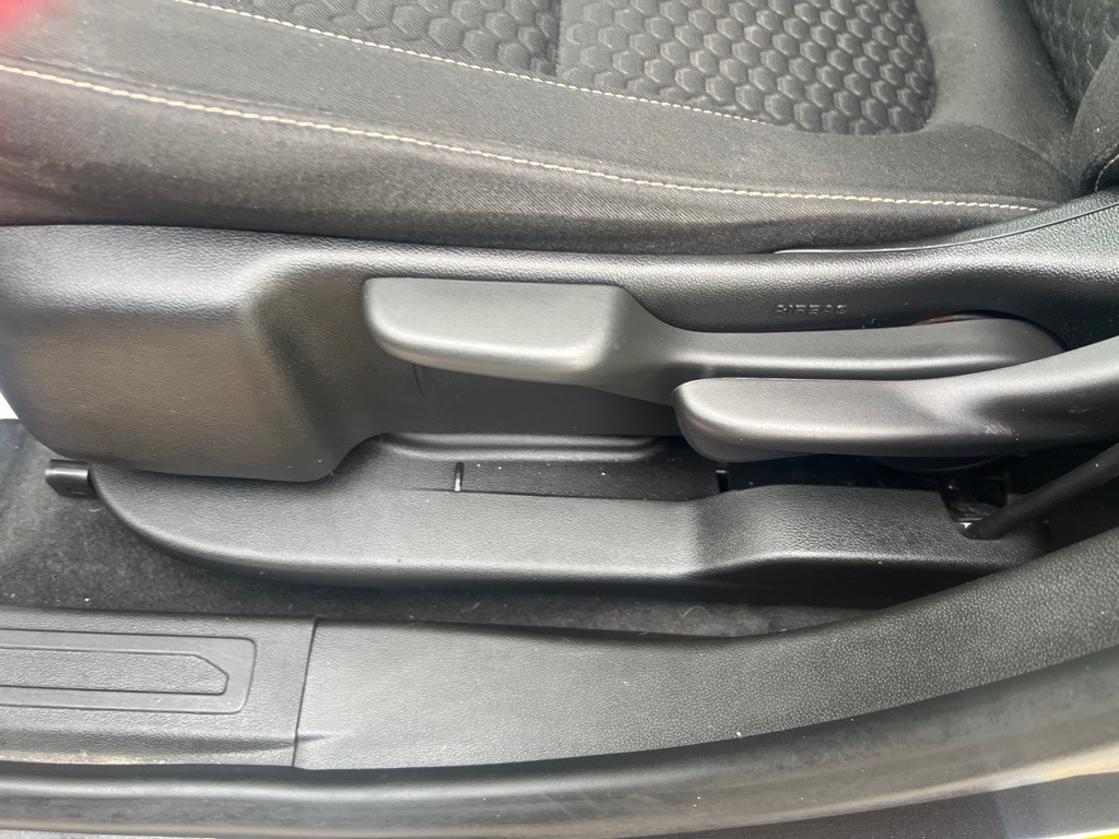 2018 GMC Acadia Image 28