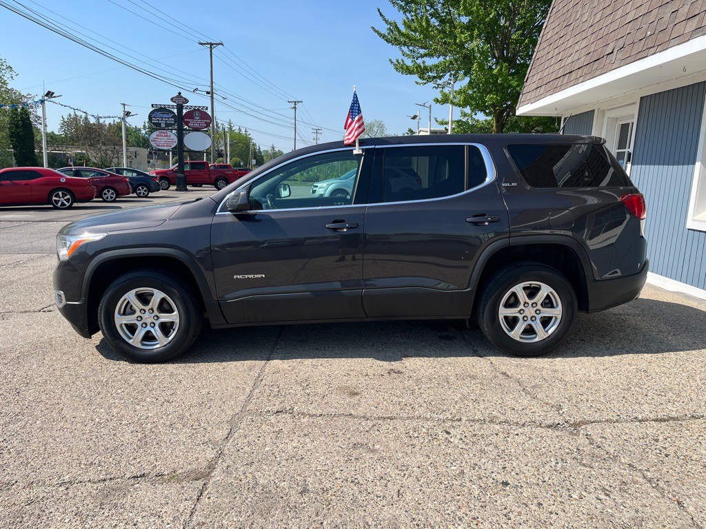 2018 GMC Acadia Image 4