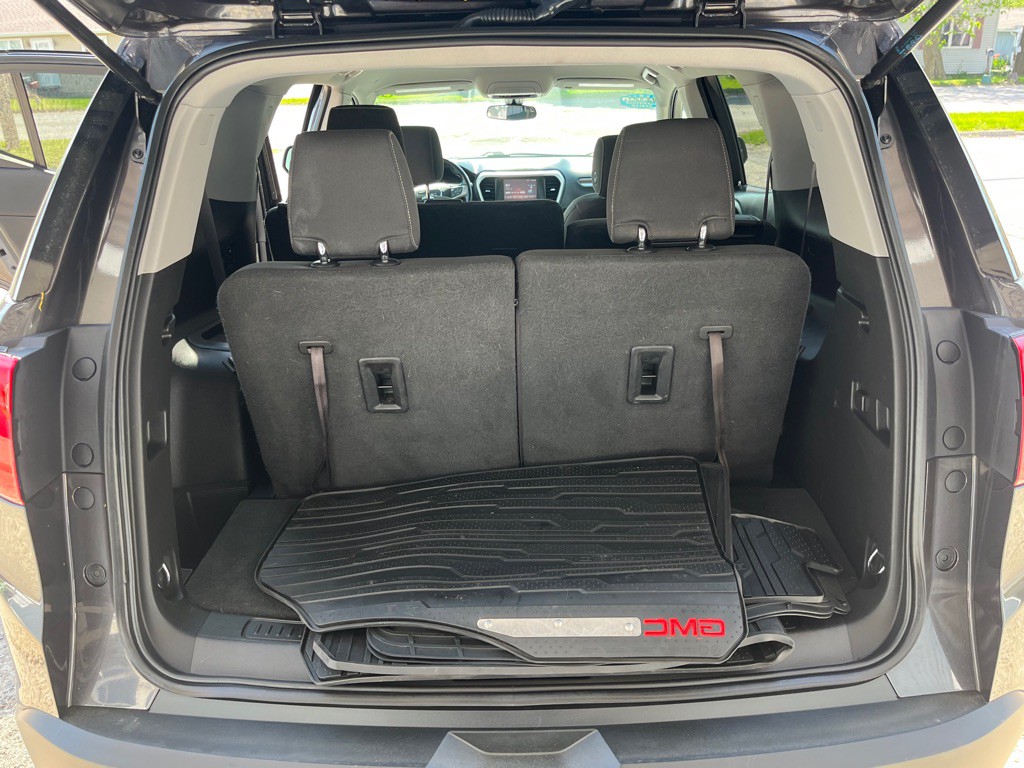 2018 GMC Acadia Image 16
