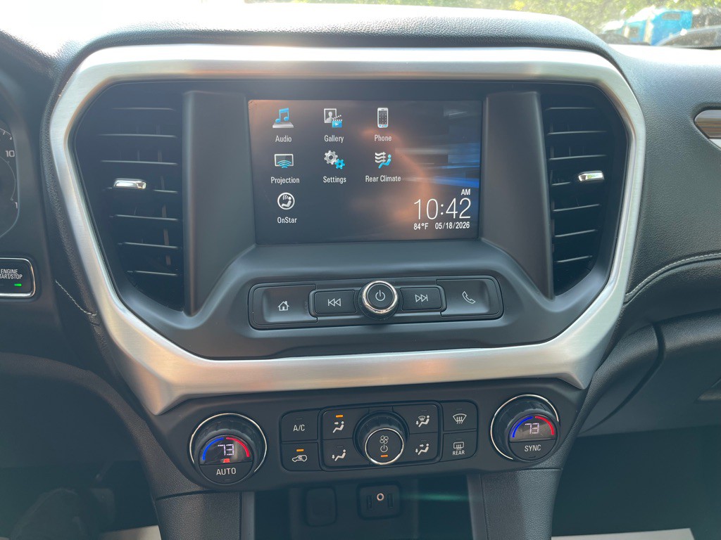 2018 GMC Acadia Image 37