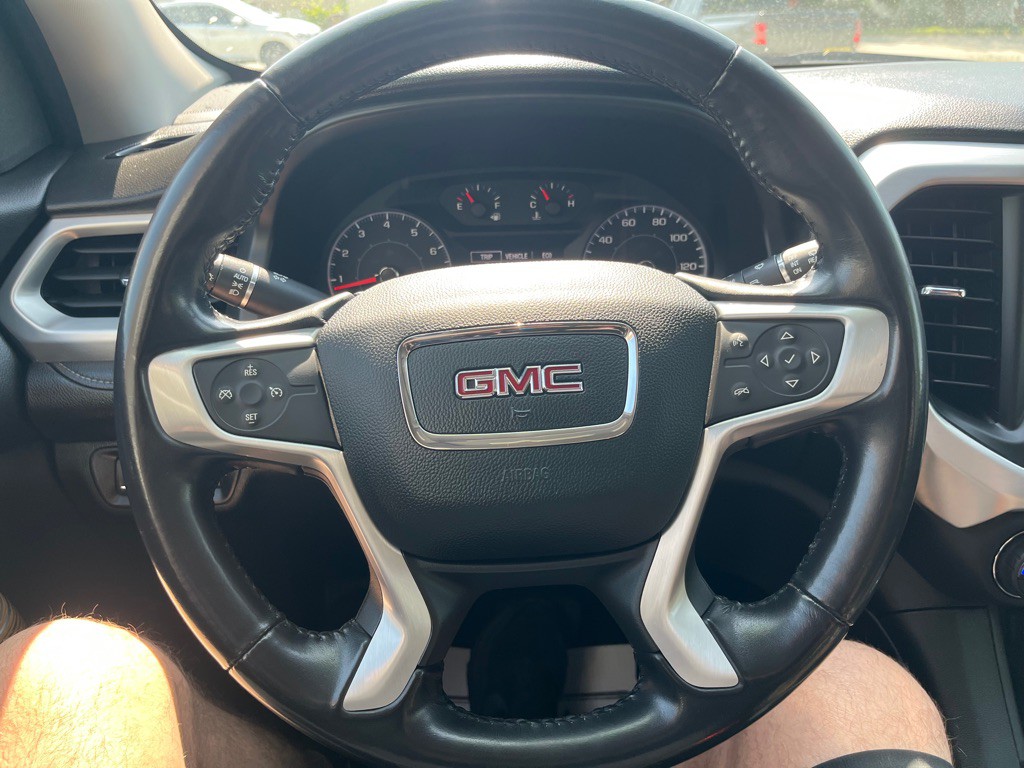 2018 GMC Acadia Image 39