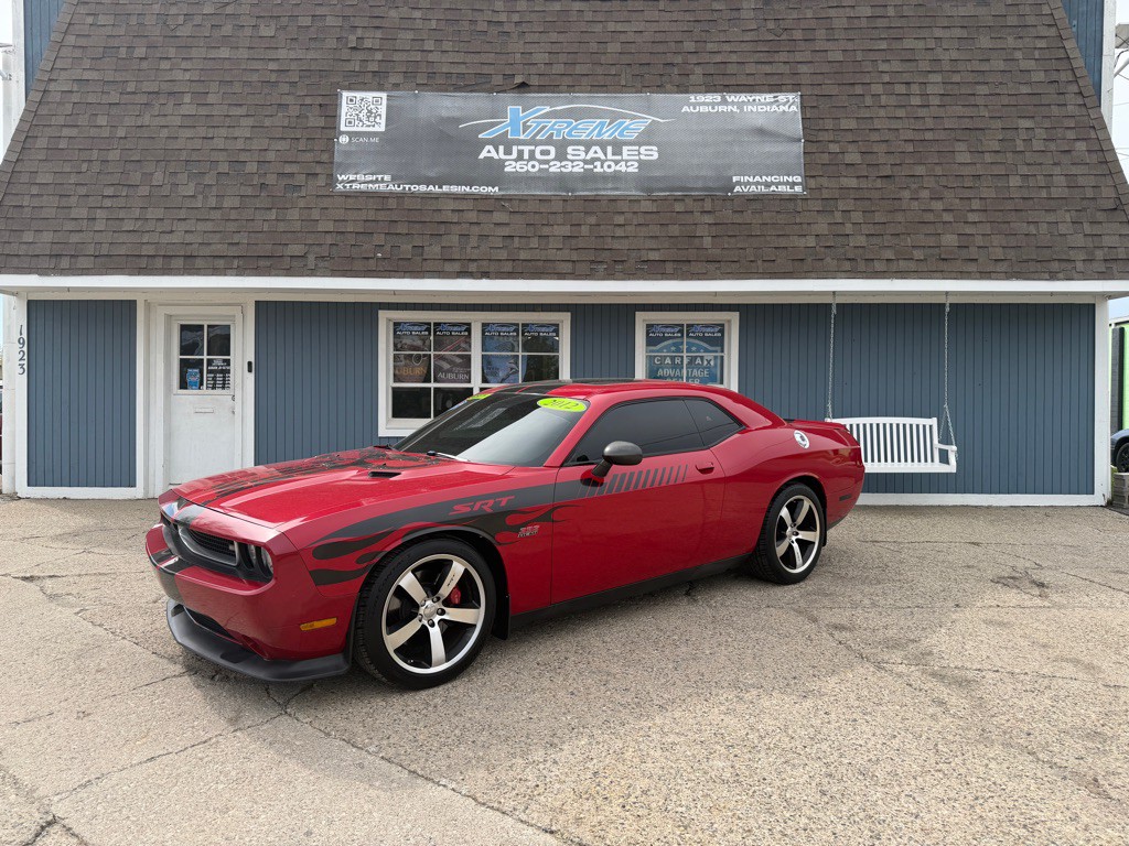 2012 Dodge Challenger Image 1