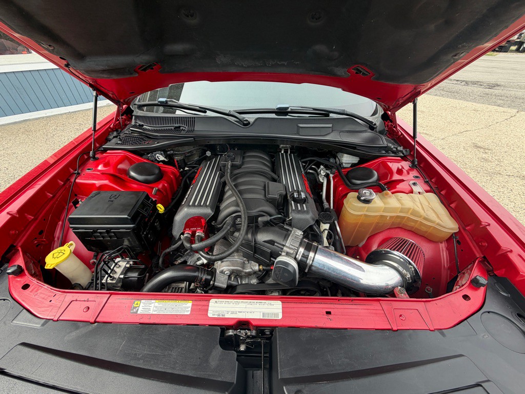 2012 Dodge Challenger Image 32