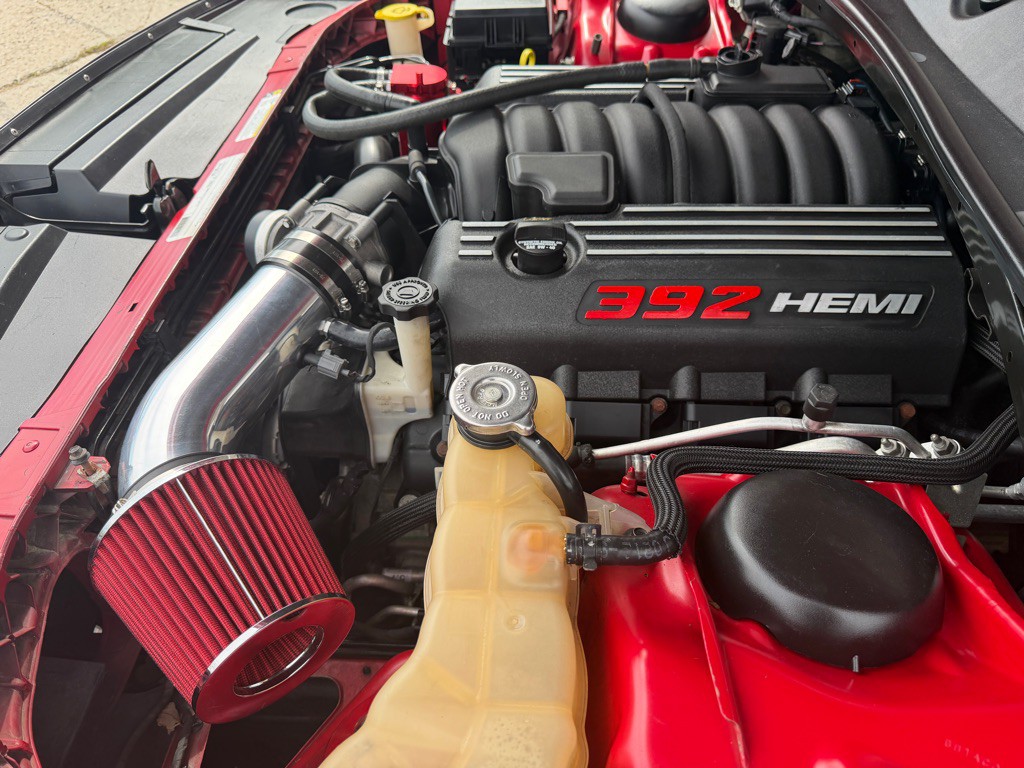 2012 Dodge Challenger Image 33