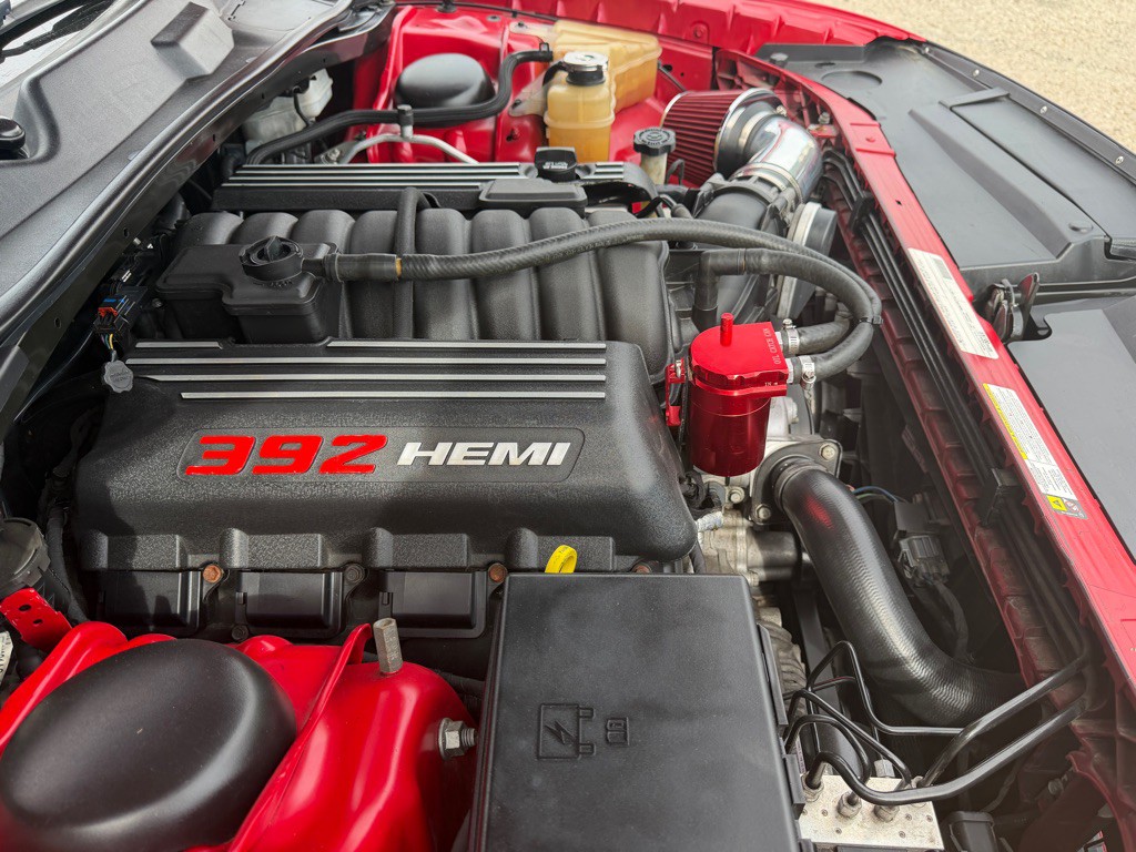 2012 Dodge Challenger Image 34
